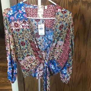 The Buckle small top.